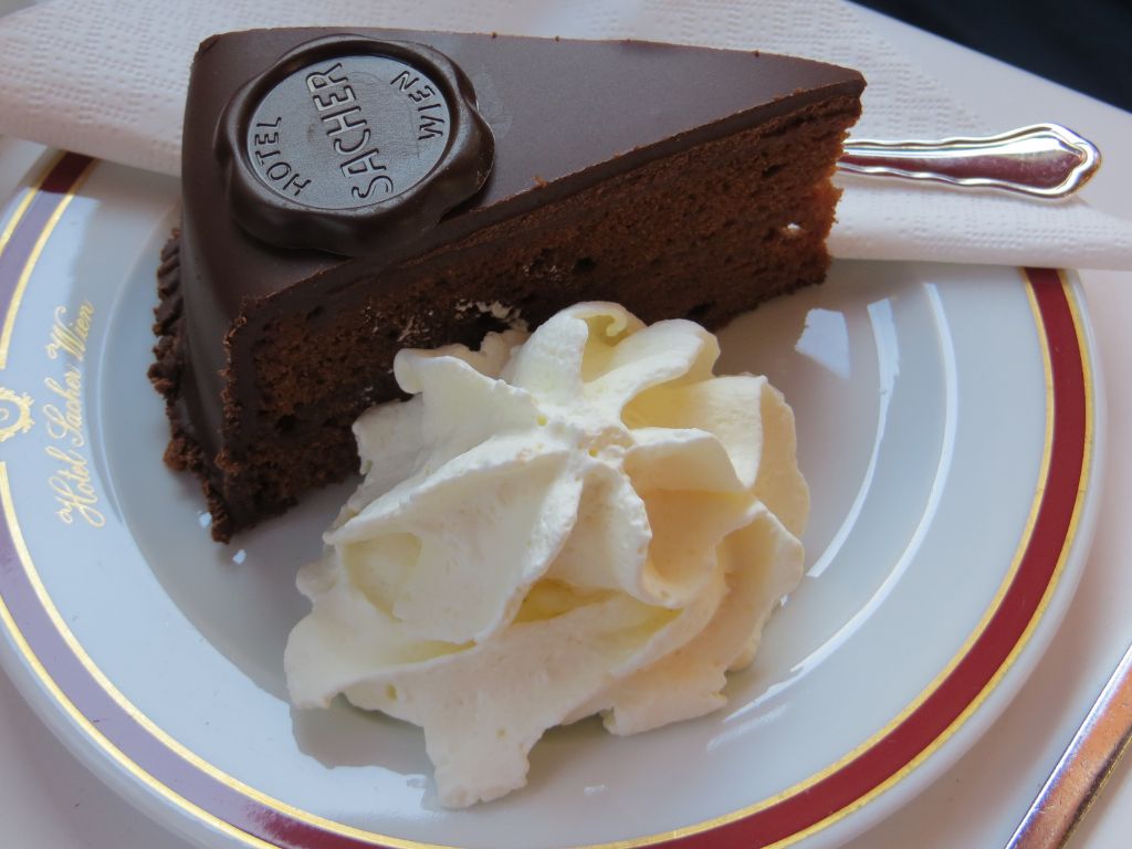 Dunajska specialiteta, Sachertorte.